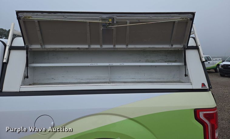 image for item DP6407 2016 Ford F150 SuperCab pickup truck