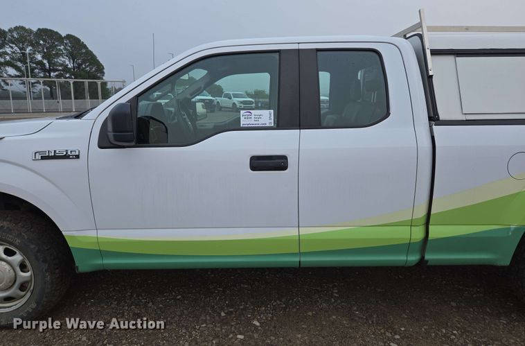 image for item DP6407 2016 Ford F150 SuperCab pickup truck