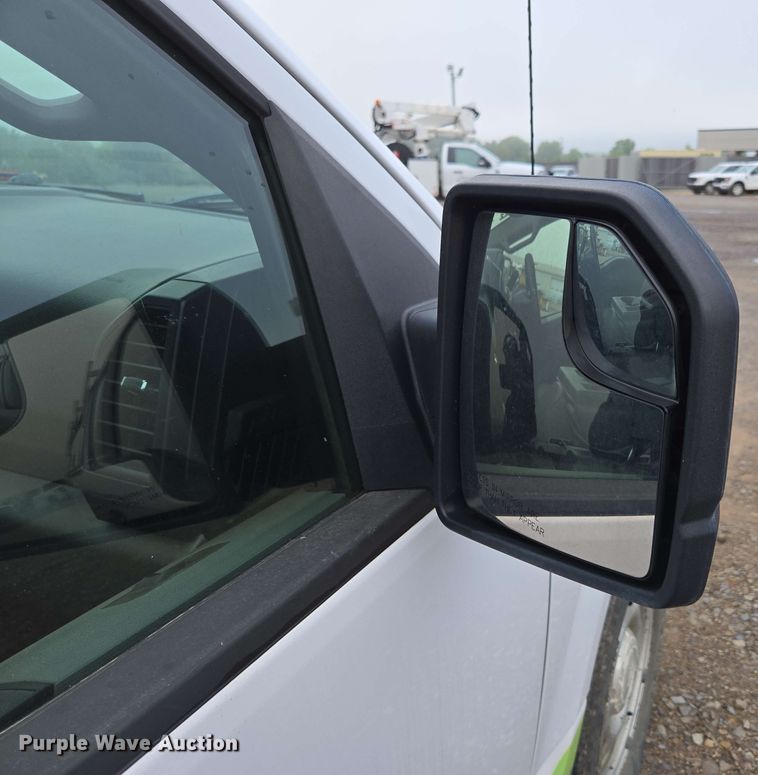 image for item DP6407 2016 Ford F150 SuperCab pickup truck