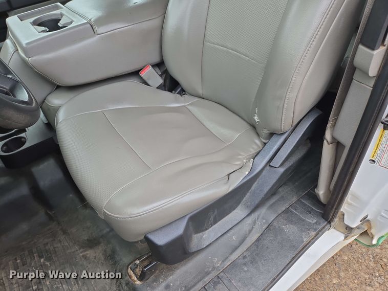 image for item DP6407 2016 Ford F150 SuperCab pickup truck