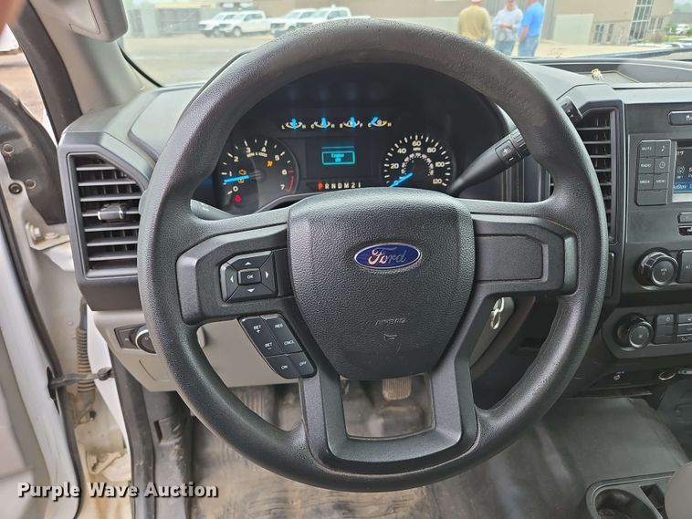 image for item DP6407 2016 Ford F150 SuperCab pickup truck