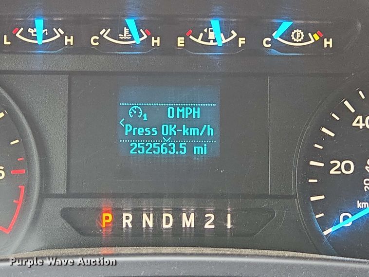 image for item DP6407 2016 Ford F150 SuperCab pickup truck