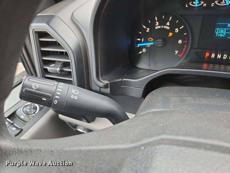 image for item DP6407 2016 Ford F150 SuperCab pickup truck