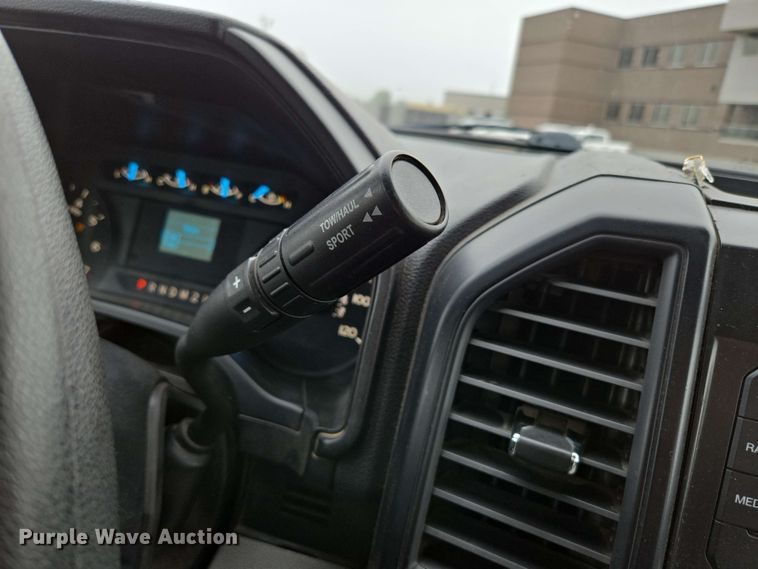 image for item DP6407 2016 Ford F150 SuperCab pickup truck