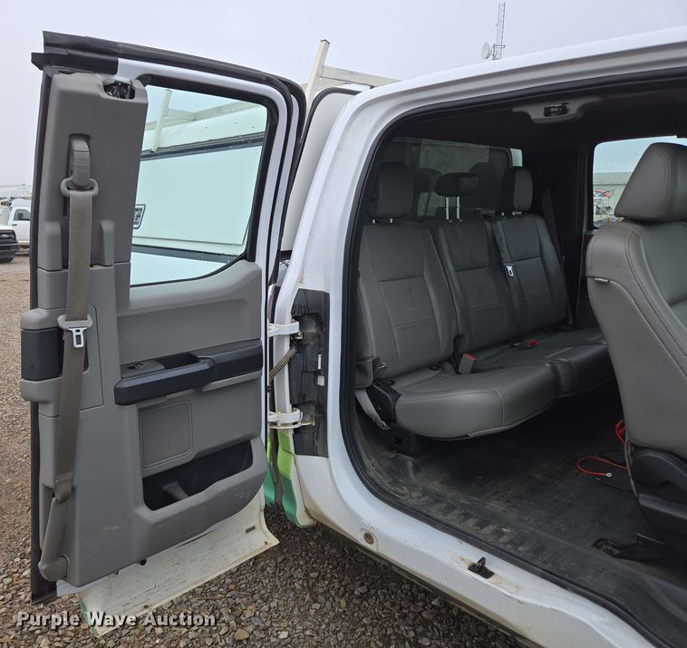 image for item DP6407 2016 Ford F150 SuperCab pickup truck