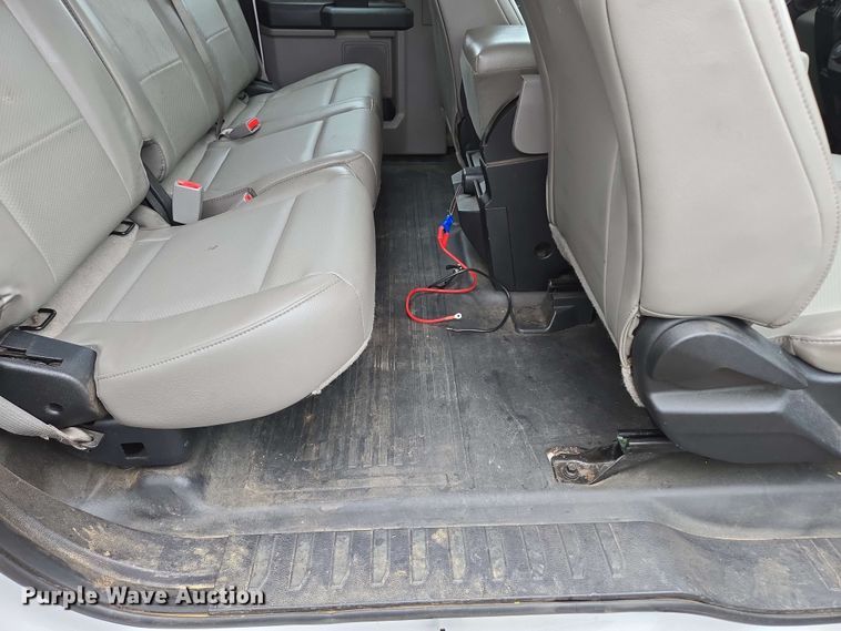 image for item DP6407 2016 Ford F150 SuperCab pickup truck