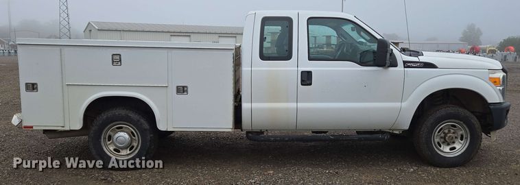 image for item DP6408 2011 Ford F250 Super Duty utility bed pickup truck