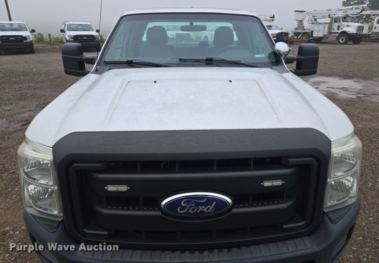 image for item DP6408 2011 Ford F250 Super Duty utility bed pickup truck