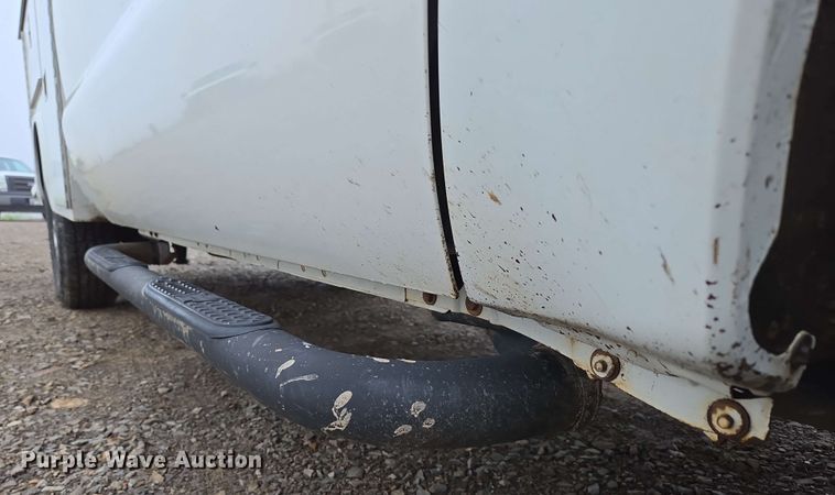 image for item DP6408 2011 Ford F250 Super Duty utility bed pickup truck