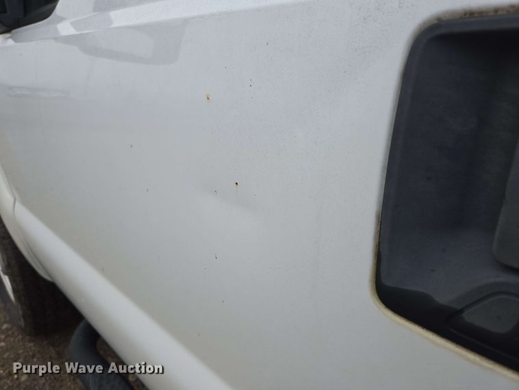 image for item DP6408 2011 Ford F250 Super Duty utility bed pickup truck