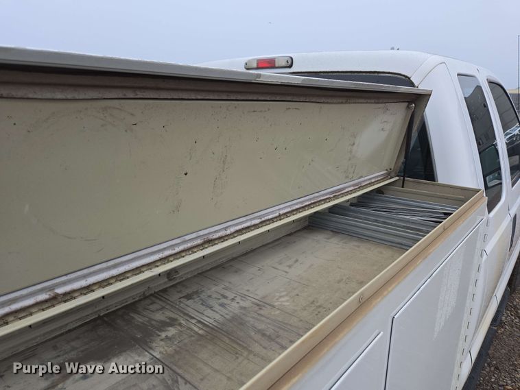 image for item DP6408 2011 Ford F250 Super Duty utility bed pickup truck