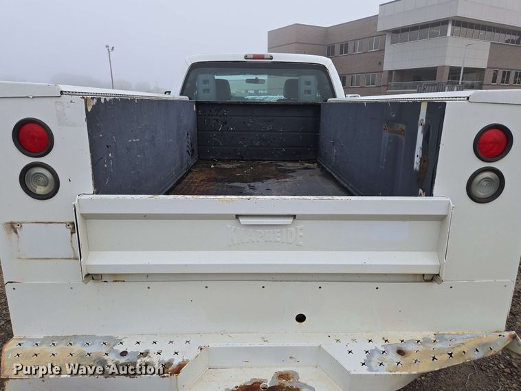 image for item DP6408 2011 Ford F250 Super Duty utility bed pickup truck