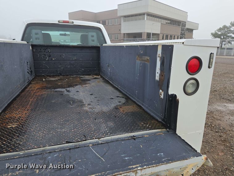 image for item DP6408 2011 Ford F250 Super Duty utility bed pickup truck