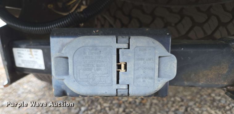 image for item DP6408 2011 Ford F250 Super Duty utility bed pickup truck