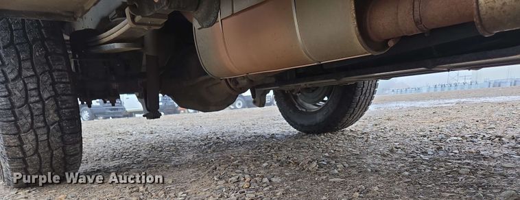 image for item DP6408 2011 Ford F250 Super Duty utility bed pickup truck