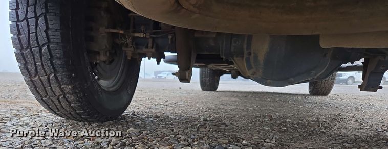 image for item DP6408 2011 Ford F250 Super Duty utility bed pickup truck