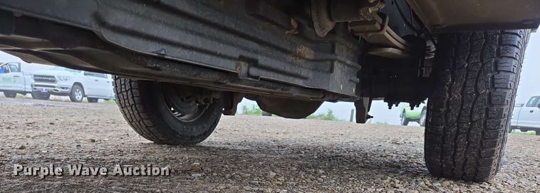 image for item DP6408 2011 Ford F250 Super Duty utility bed pickup truck