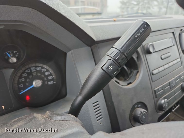 image for item DP6408 2011 Ford F250 Super Duty utility bed pickup truck