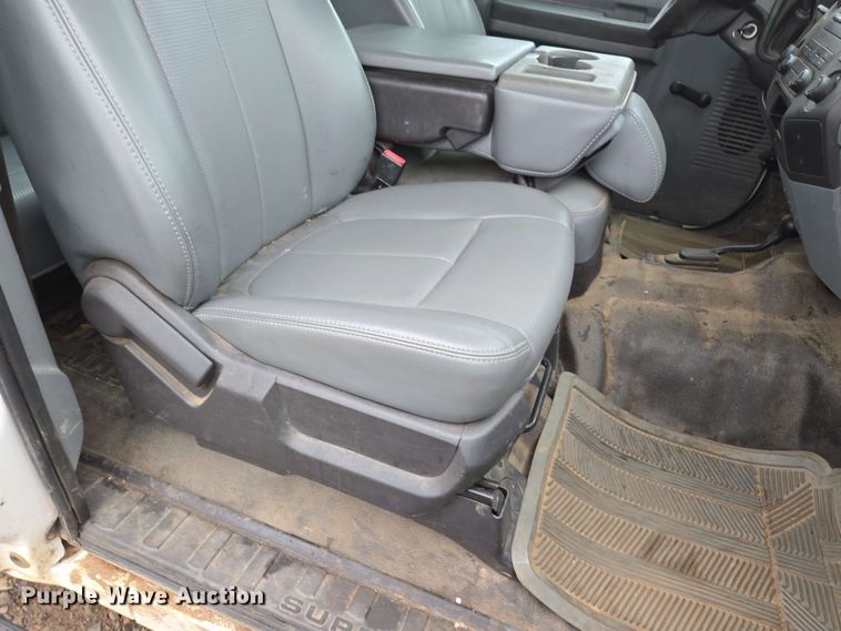 image for item DP6408 2011 Ford F250 Super Duty utility bed pickup truck