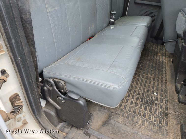 image for item DP6408 2011 Ford F250 Super Duty utility bed pickup truck