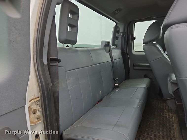 image for item DP6408 2011 Ford F250 Super Duty utility bed pickup truck