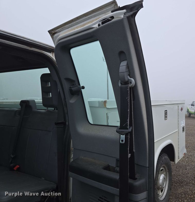 image for item DP6408 2011 Ford F250 Super Duty utility bed pickup truck