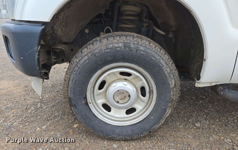 image for item DP6408 2011 Ford F250 Super Duty utility bed pickup truck