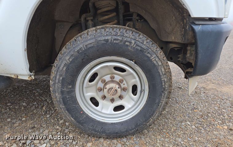 image for item DP6408 2011 Ford F250 Super Duty utility bed pickup truck