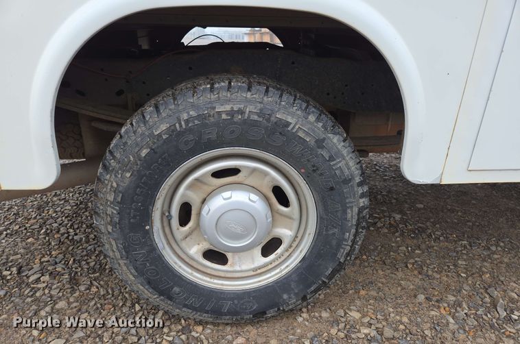 image for item DP6408 2011 Ford F250 Super Duty utility bed pickup truck