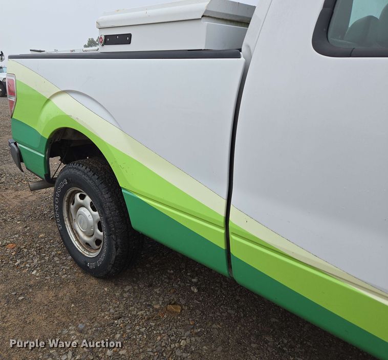 image for item DP6409 2014 Ford F150 SuperCab pickup truck