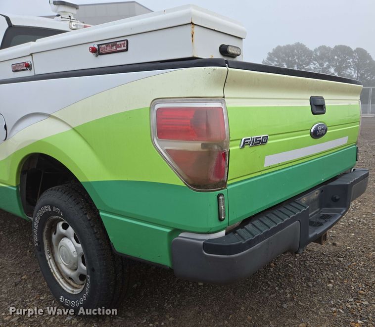 image for item DP6409 2014 Ford F150 SuperCab pickup truck