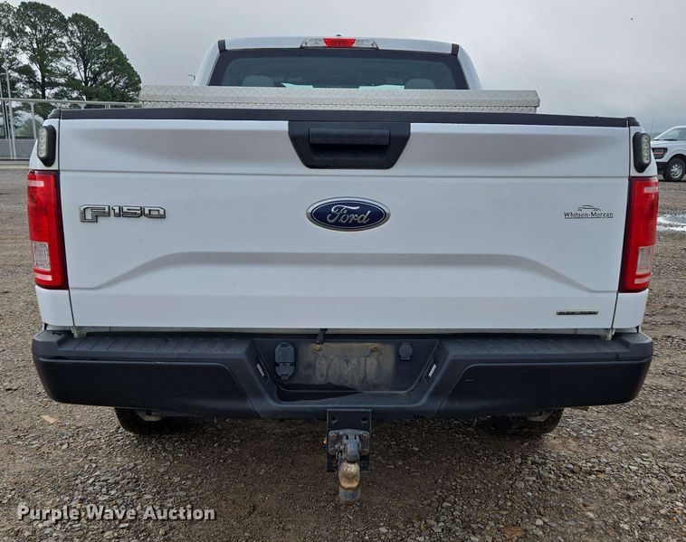 image for item DP6410 2016 Ford F150 XL SuperCab pickup truck