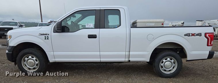 image for item DP6410 2016 Ford F150 XL SuperCab pickup truck