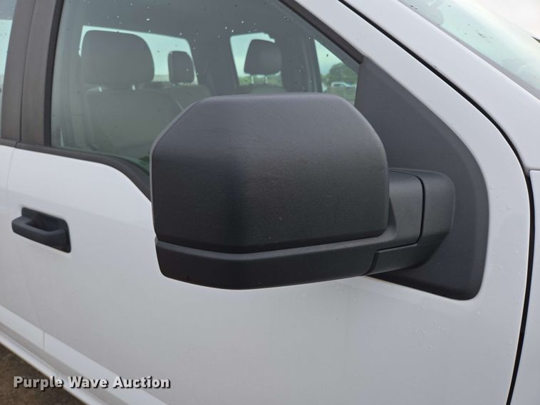 image for item DP6410 2016 Ford F150 XL SuperCab pickup truck