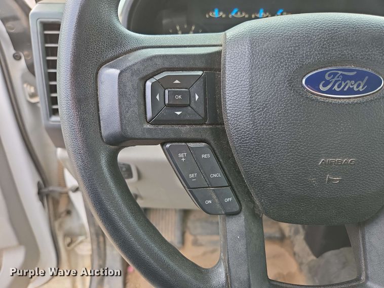 image for item DP6410 2016 Ford F150 XL SuperCab pickup truck