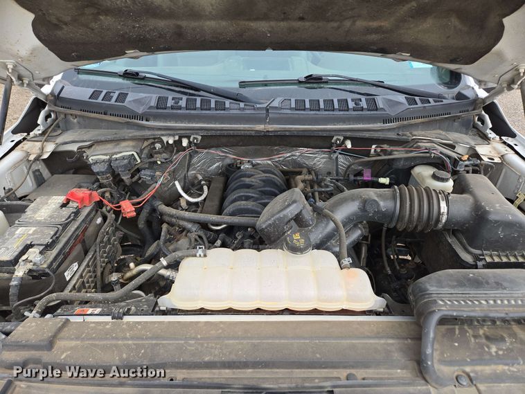 image for item DP6410 2016 Ford F150 XL SuperCab pickup truck