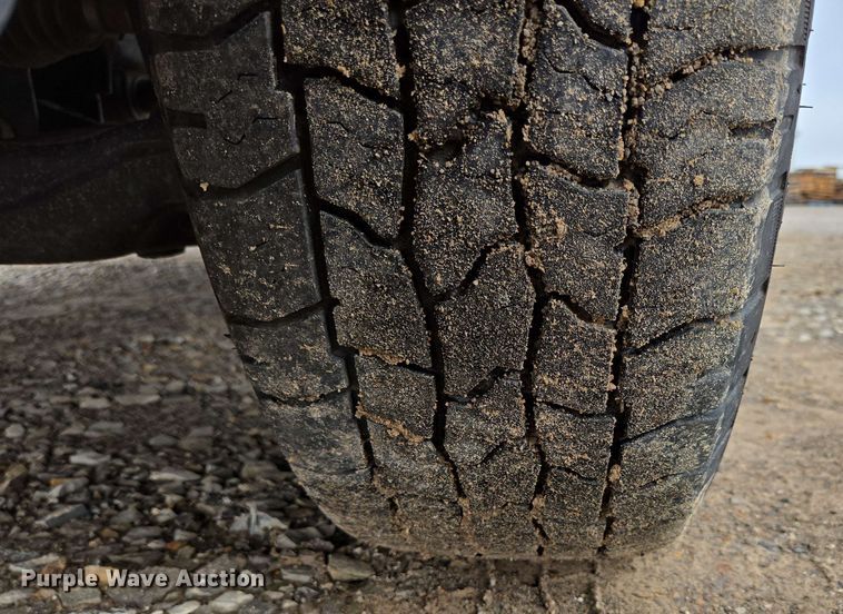 image for item DP6410 2016 Ford F150 XL SuperCab pickup truck