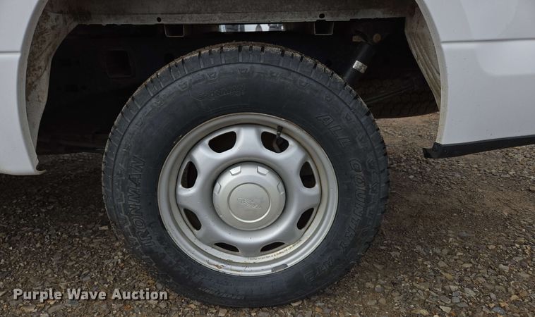 image for item DP6410 2016 Ford F150 XL SuperCab pickup truck