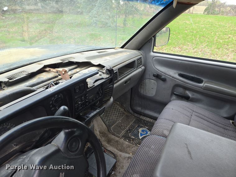 image for item DP6679 1994 Dodge Ram 1500 pickup truck
