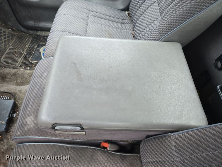 image for item DP6679 1994 Dodge Ram 1500 pickup truck