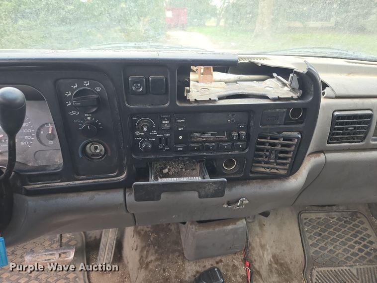 image for item DP6679 1994 Dodge Ram 1500 pickup truck