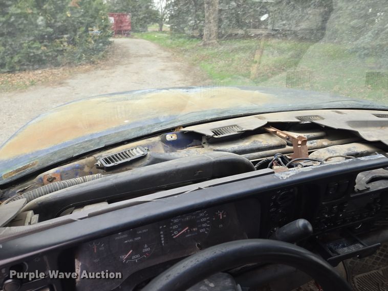 image for item DP6679 1994 Dodge Ram 1500 pickup truck