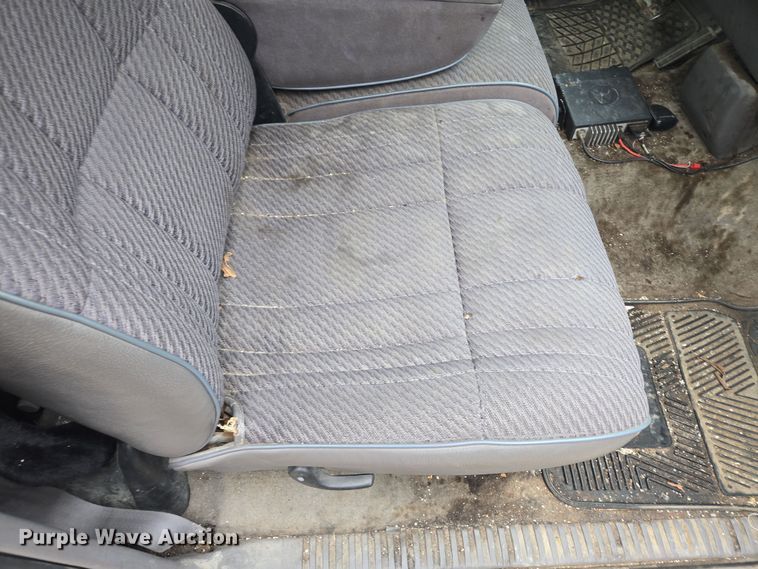 image for item DP6679 1994 Dodge Ram 1500 pickup truck