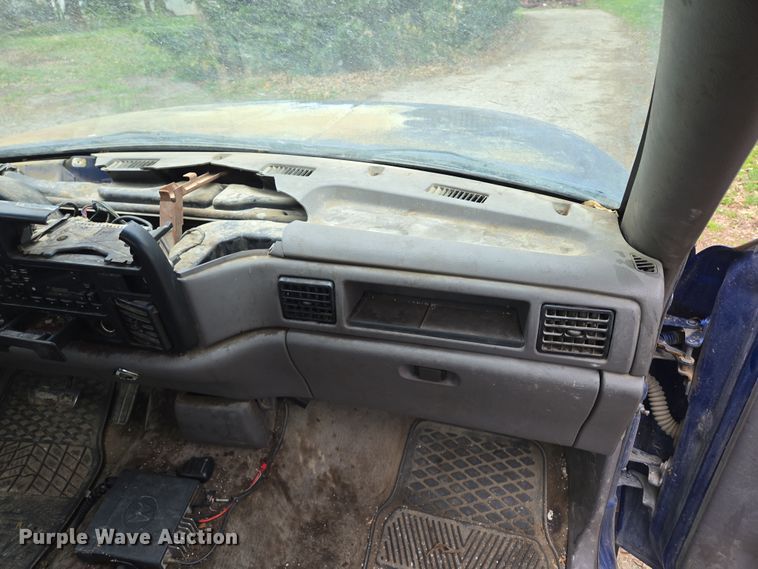 image for item DP6679 1994 Dodge Ram 1500 pickup truck