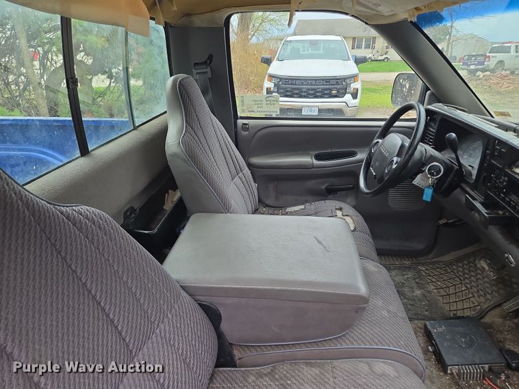 image for item DP6679 1994 Dodge Ram 1500 pickup truck