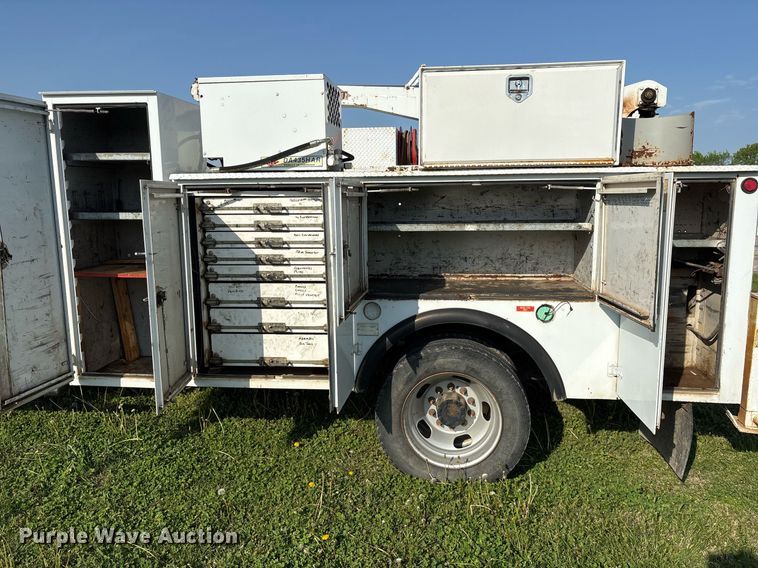 image for item DS3666 2014 Dodge Ram 5500HD utility / service truck