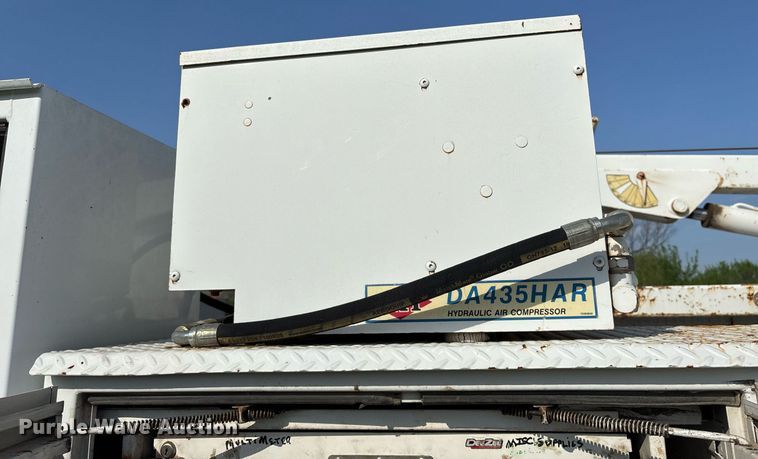 image for item DS3666 2014 Dodge Ram 5500HD utility / service truck