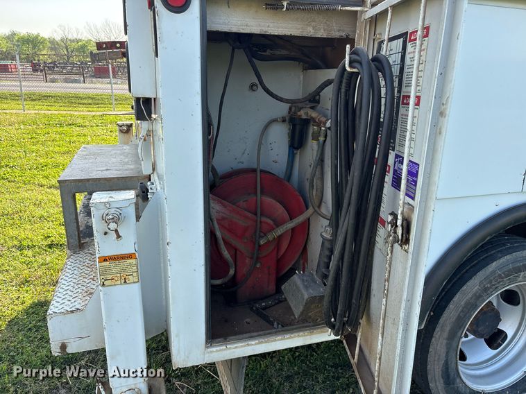 image for item DS3666 2014 Dodge Ram 5500HD utility / service truck