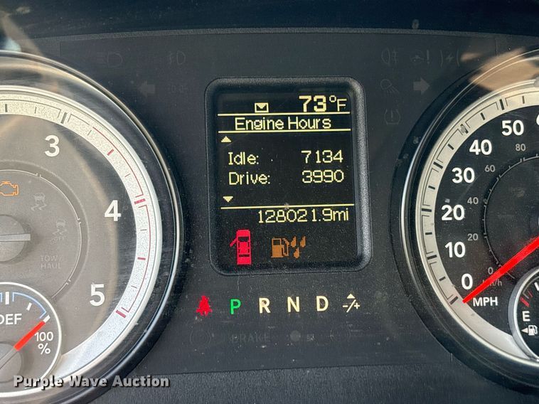 image for item DS3666 2014 Dodge Ram 5500HD utility / service truck