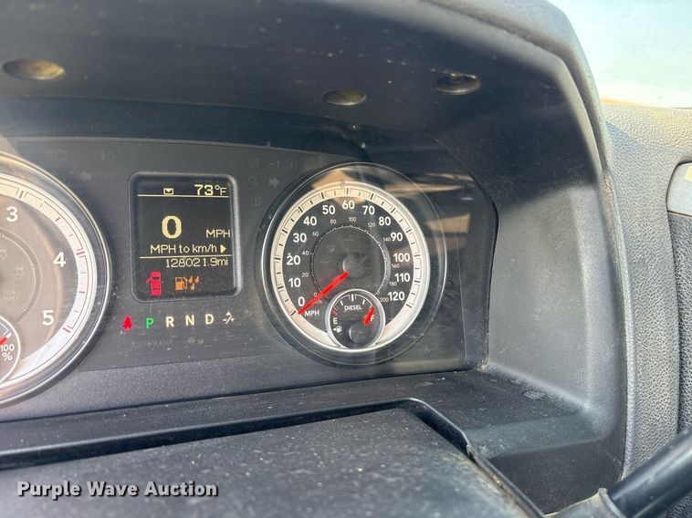 image for item DS3666 2014 Dodge Ram 5500HD utility / service truck